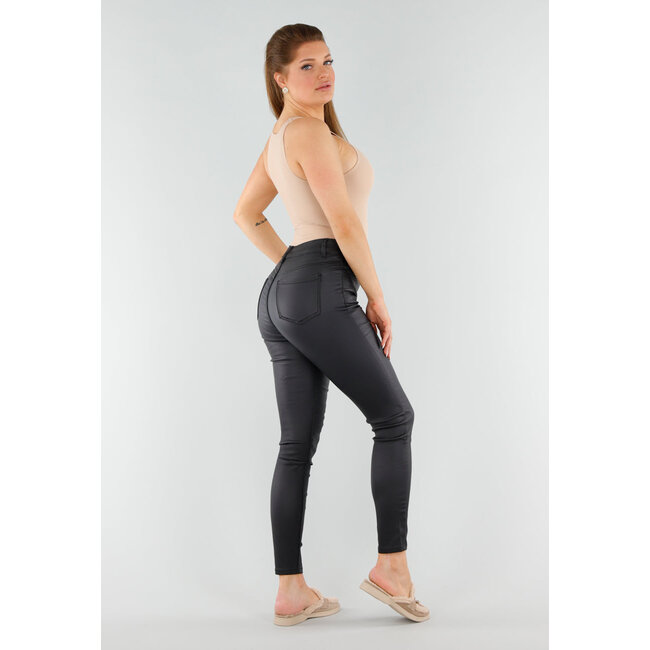 Nude String Body Ärmellos mit hohem Halsausschnitt