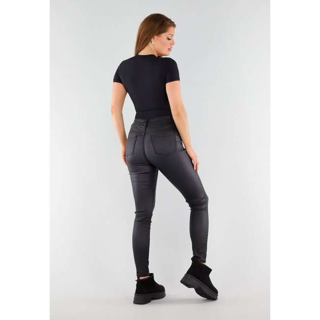 Schwarzer String-Body mit kurzen Ärmeln und Rundhalsausschnitt