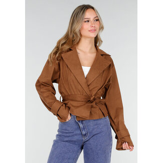 Braune Jacke im Wildleder-Look