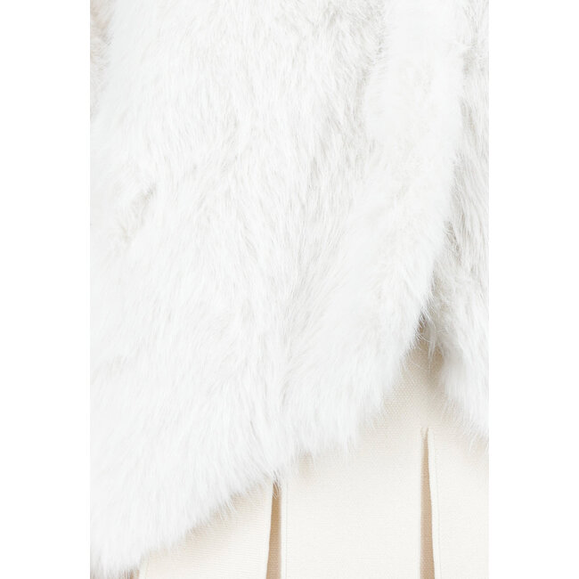 Weiße Kunstfelljacke mit Kapuze