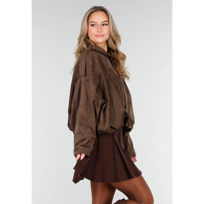 Braune Jacke im Wildleder-Look mit Reißverschluss und abgesenkten Schulternähten