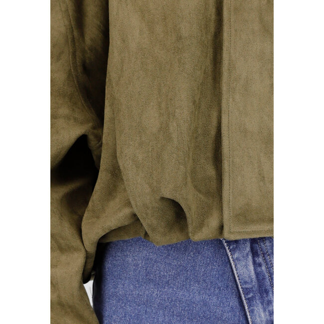 Olive-grüner Oversized-Mantel in Wildlederoptik mit Kragen und langen Ärmeln