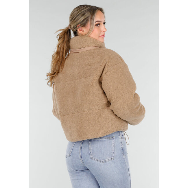 Beige Teddyjacke mit abnehmbarer Kapuze