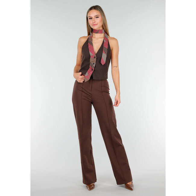 Braunes maßgeschneidertes Gilet mit Krawatte