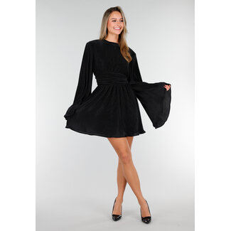 Schwarzes Plissee-Stretchkleid
