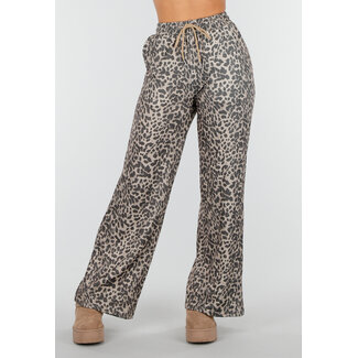 Leopard Print Straight Leg Pants