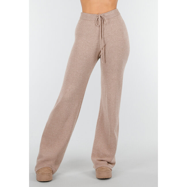 Beige gestrickte Lounge-Hose mit Kordelzug und geraden, weit fallenden Beinen