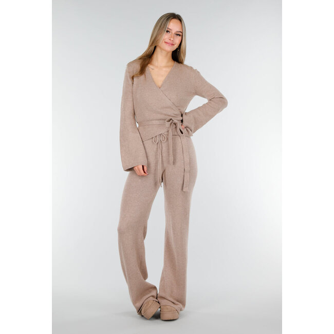 Beige Strick-Wickeloberteil mit Schleifengürtel und langen Ärmeln