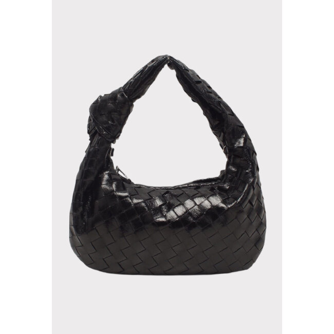 Geflochtene Handtasche mit kurzem Henkel