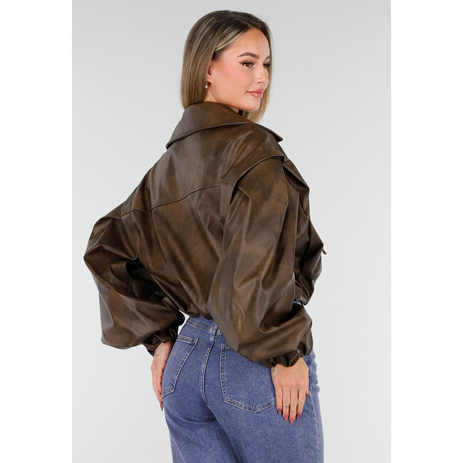 Braune Oversized-Jacke aus Kunstleder mit Puffärmeln