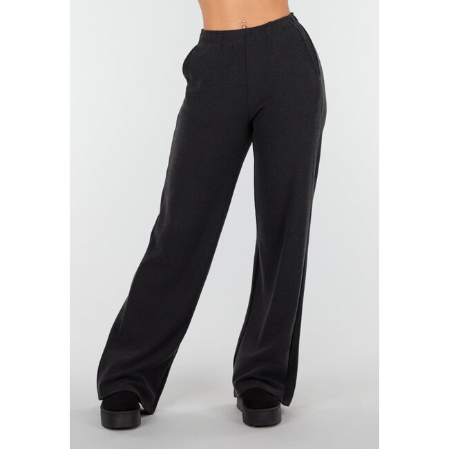 Graue weiche Stretchhose mit geradem Bein