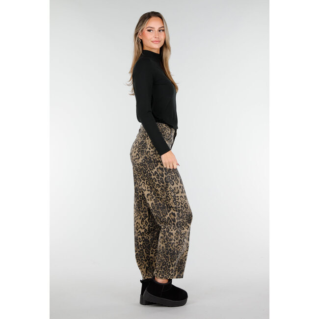 Braune Leopard Barrel Jeans mit mittlerer Leibhöhe