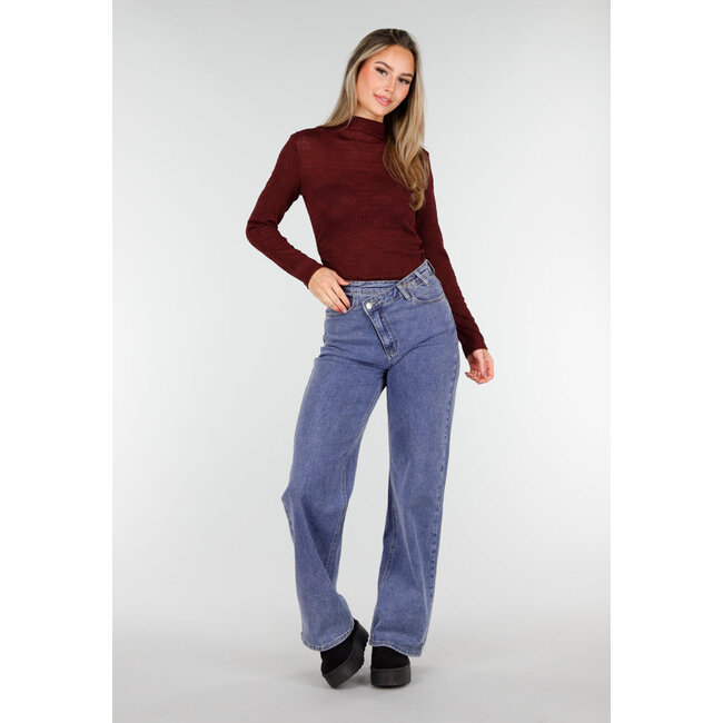 Bordeaux Langarm-Oberteil mit dezenter Struktur