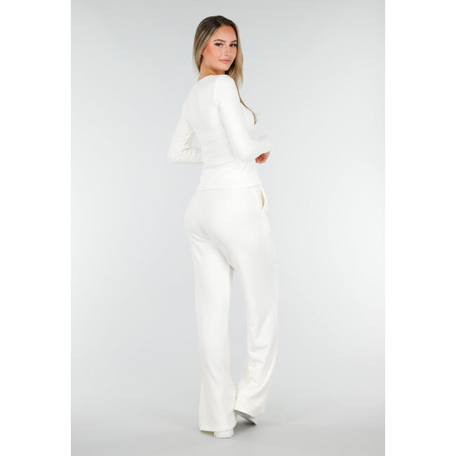 Weißes, weiches Stretch-Oberteil mit Rundhalsausschnitt und langen Ärmeln