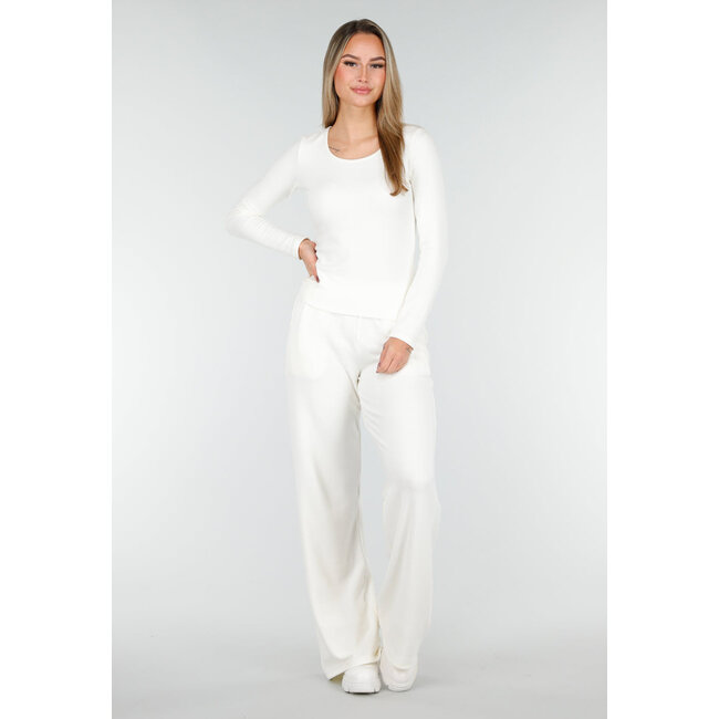 Weißes, weiches Stretch-Oberteil mit Rundhalsausschnitt und langen Ärmeln