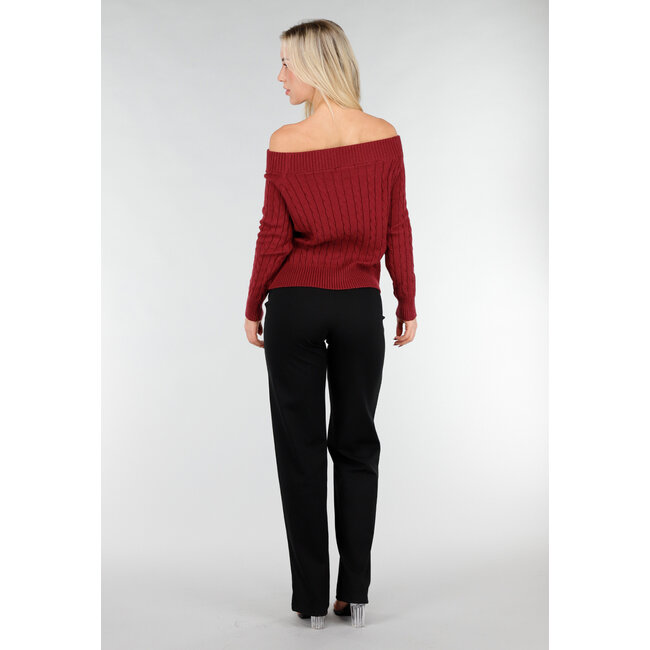 Dunkelrosa Off-Shoulder-Pullover mit Zopfmuster und breitem Halsausschnitt