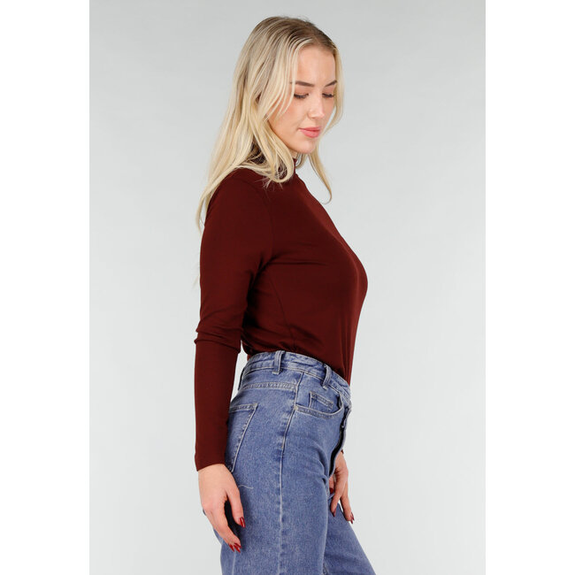 Bordeaux Top mit langen Ärmeln und Rollkragen