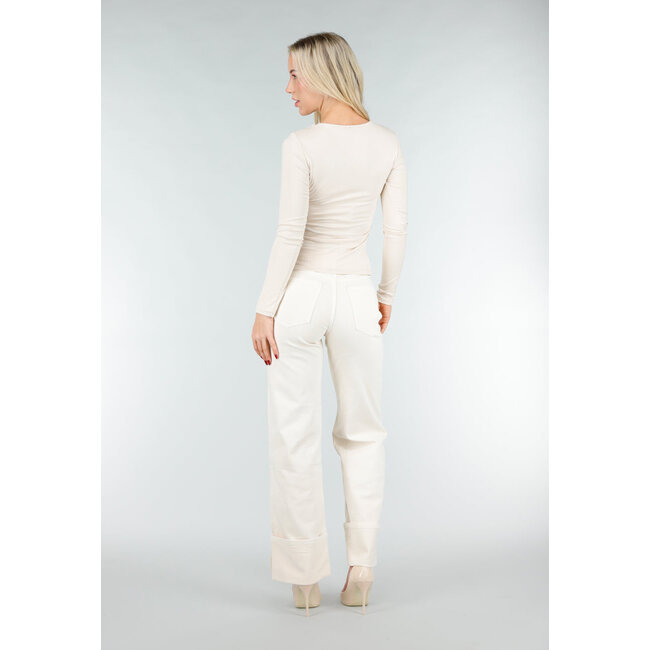 Beige Top mit Cut-Out-Detail und Stretch