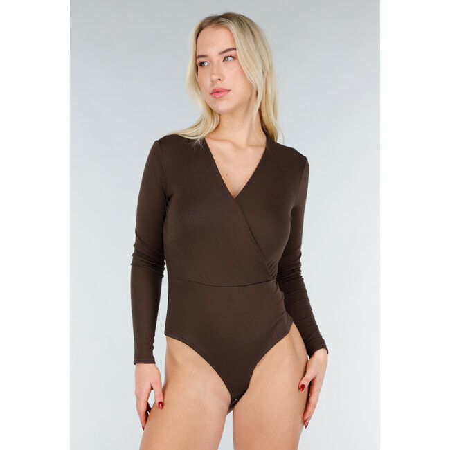 Brauner Wickelbody mit langen Ärmeln