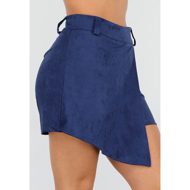 Dunkelblauer Skort in Wildlederoptik mit Gürtelschlaufen