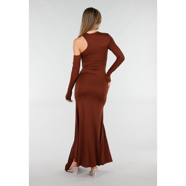 Braunes asymmetrisches Maxikleid mit Cut-Out und Drapierung