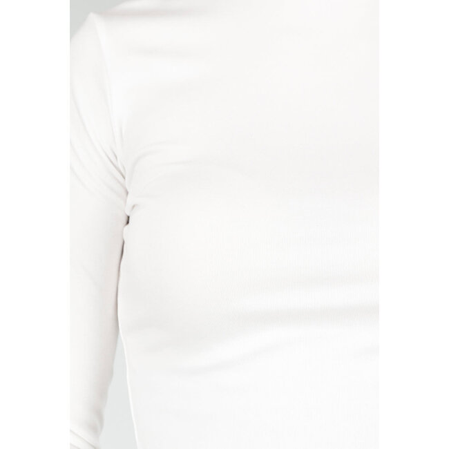 Weißes Oberteil mit Rollkragen und langen Ärmeln