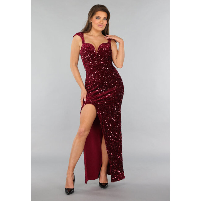 Burgunderfarbenes paillettenbesetztes Galakleid mit V-Ausschnitt
