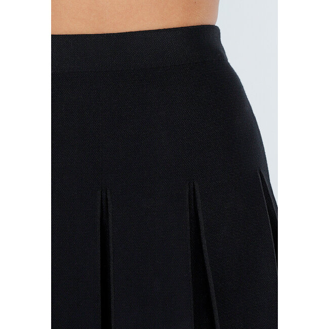 Schwarzer Faltenrock aus gestricktem Stretch-Stoff