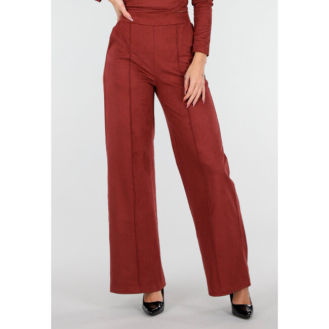 Rote Wildlederhose mit Stretch-Bund