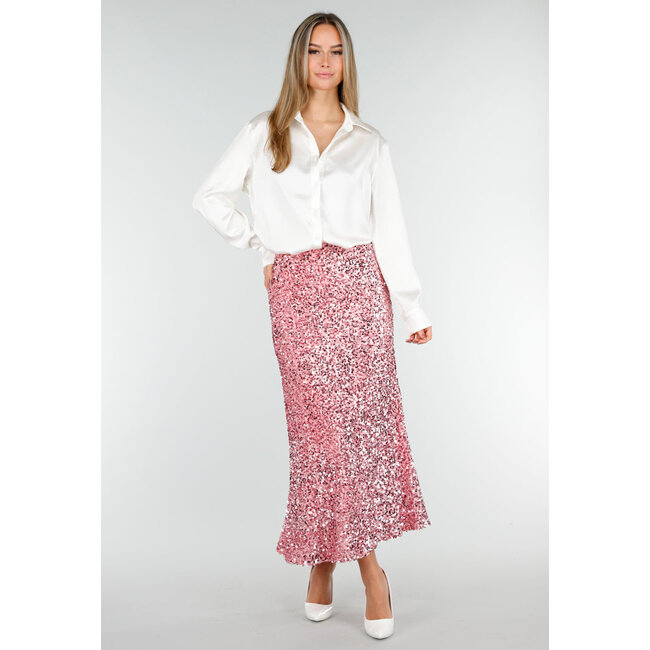 Rosa Midirock mit Allover-Pailletten und dezent ausgestelltem Saum