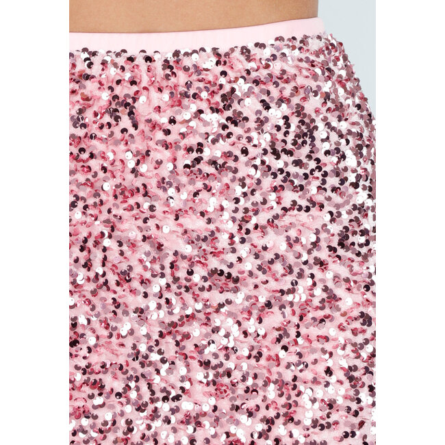 Rosa Midirock mit Allover-Pailletten und dezent ausgestelltem Saum