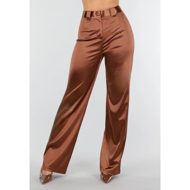Braune Satinhose mit hoher Taille