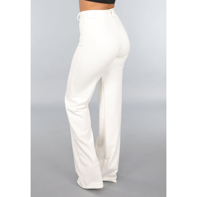 Gerade cremefarbene Hose mit Stretch in langer Ausführung