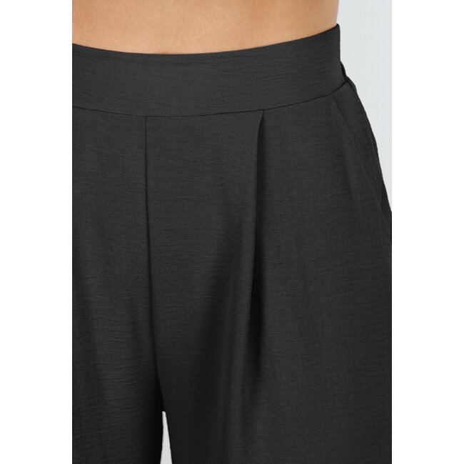 Hochtaillierte schwarze Hose in Leinenoptik mit Bund