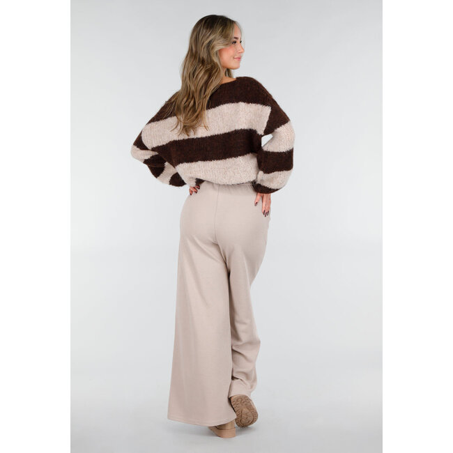 Beigefarbene Stiefeletten in Wildlederoptik