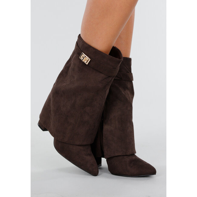 Braune Wildleder-Look-Stiefeletten mit Umschlag und Schnalle