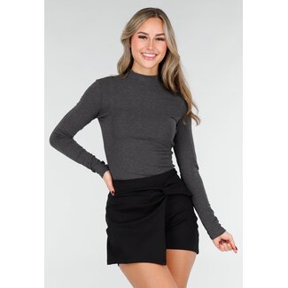 Dunkelgraues Stretch-Oberteil mit langen Ärmeln