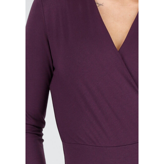 Lila Body mit Stretch und langen Ärmeln