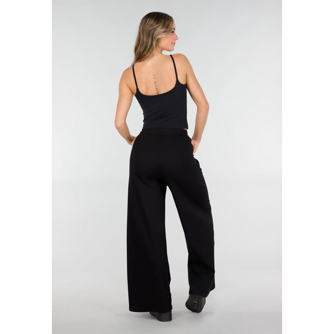 Schwarze Lounge-Hose mit weitem Bein