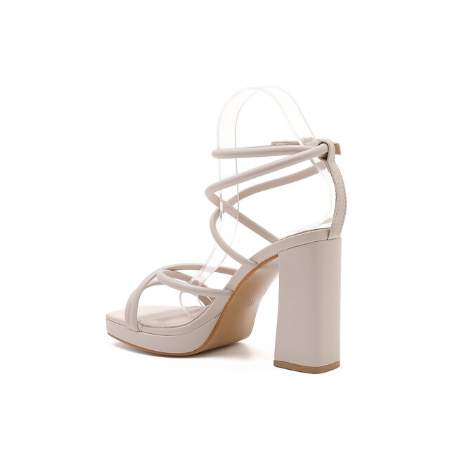 Beige Riemchensandalen mit Blockabsatz