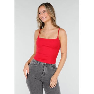 Rotes gepolstertes Spaghetti-Crop-Top