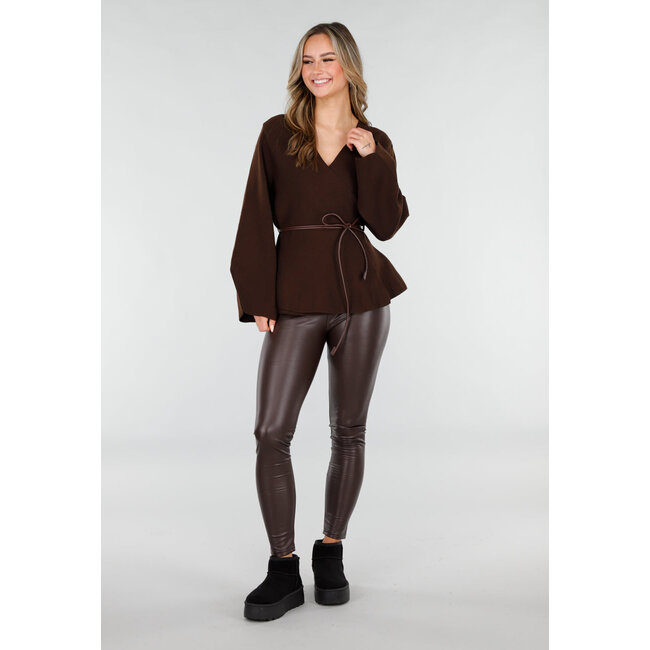 Braune Leggings aus Kunstleder mit hoher Taille und Stretchanteil