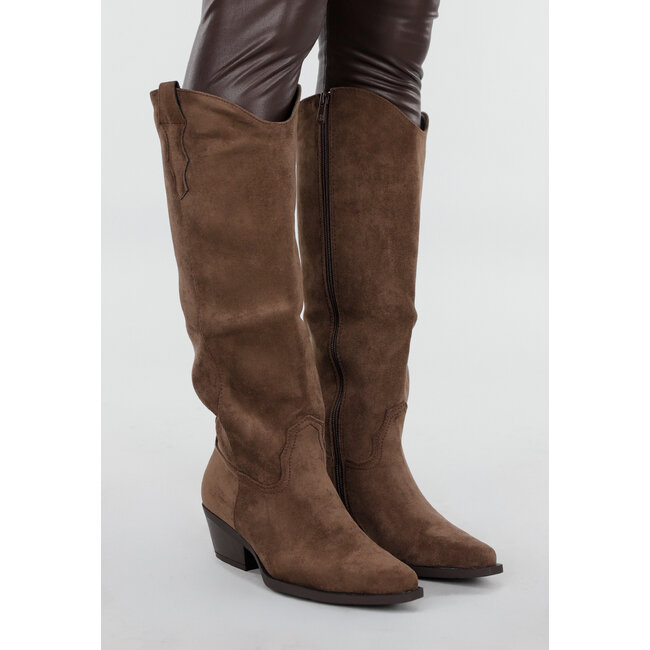 Braune Wildleder-Westernstiefel