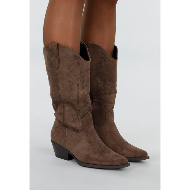 Braune Wildleder-Cowboystiefel mit Westernmuster