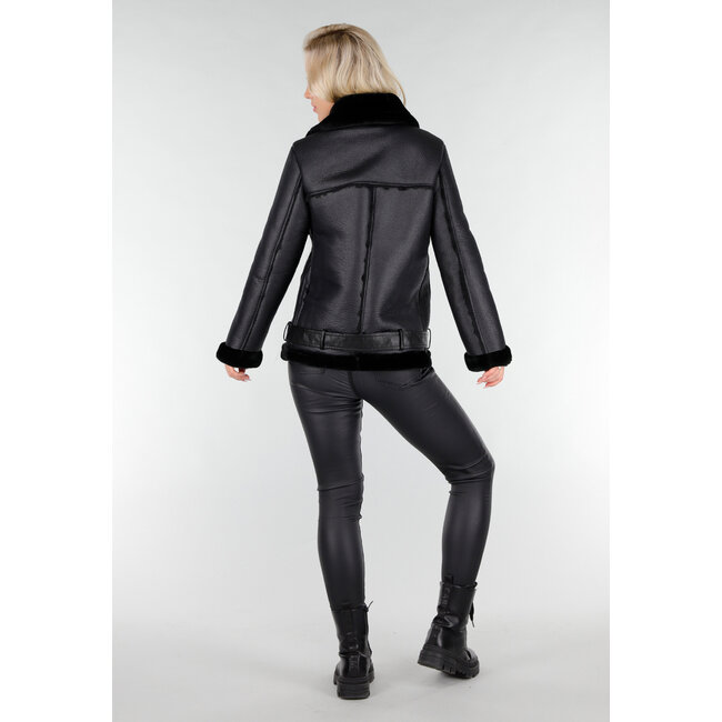Schwarze Bikerjacke aus Kunstleder mit Kunstfell