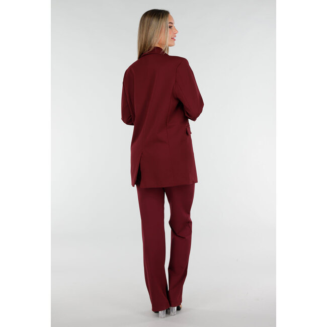 Burgunderfarbener Stretchblazer mit Schulterpolstern