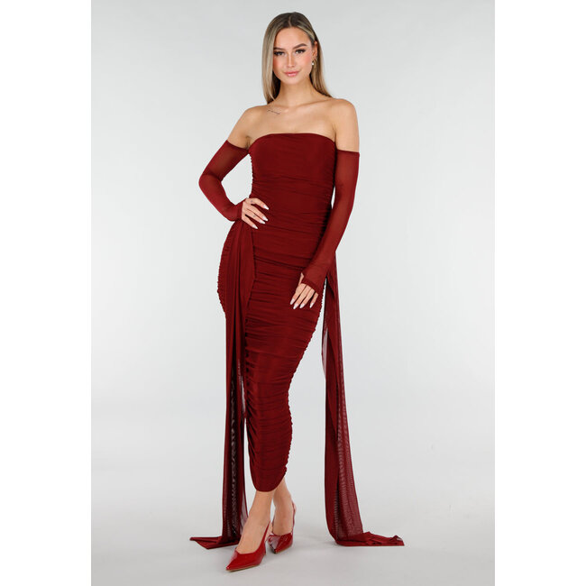Bordeauxrotes, schulterfreies Mesh-Kleid mit langen Ärmeln