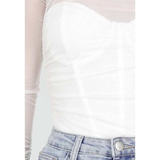 Weißer Mesh-Body mit langen Ärmeln