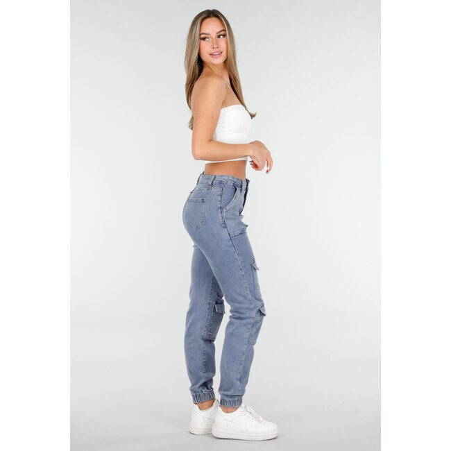 Weißes Bandeau-Crop-Top mit Polstern