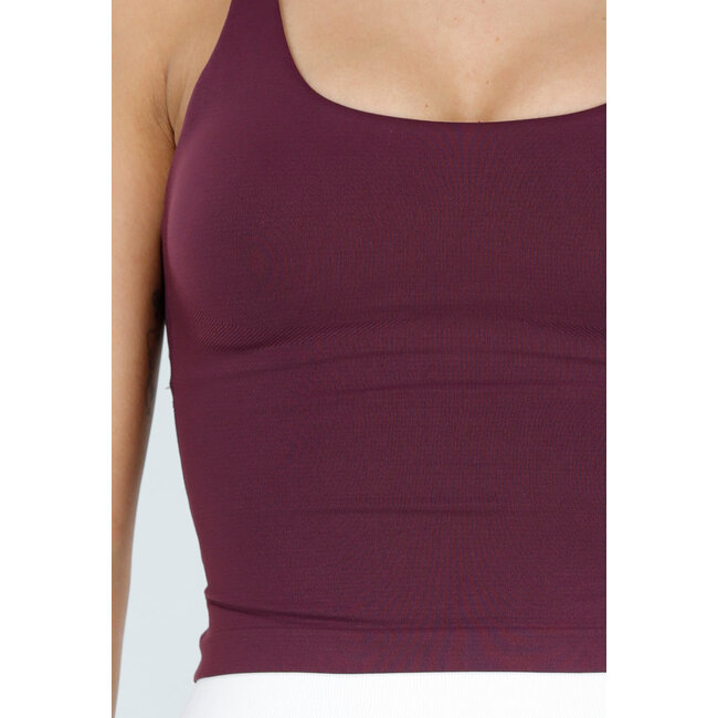 Bordeaux Sport-Top mit Spaghettiträgern und Polstern